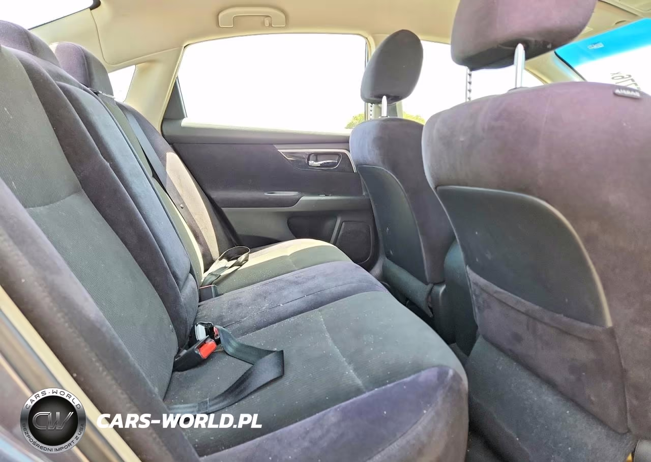 2013 Nissan Altima 2.5 VIN:1N4AL3AP7DN530537 - 10