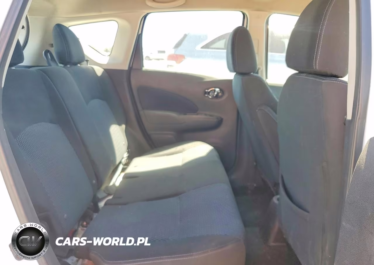 2016 Nissan Versa VIN:3N1CE2CP1GL402595 - 10