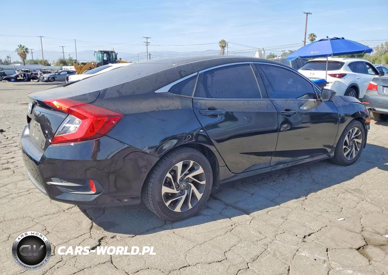 2018 Honda Civic Lx VIN:2HGFC2F57JH567403 - 3