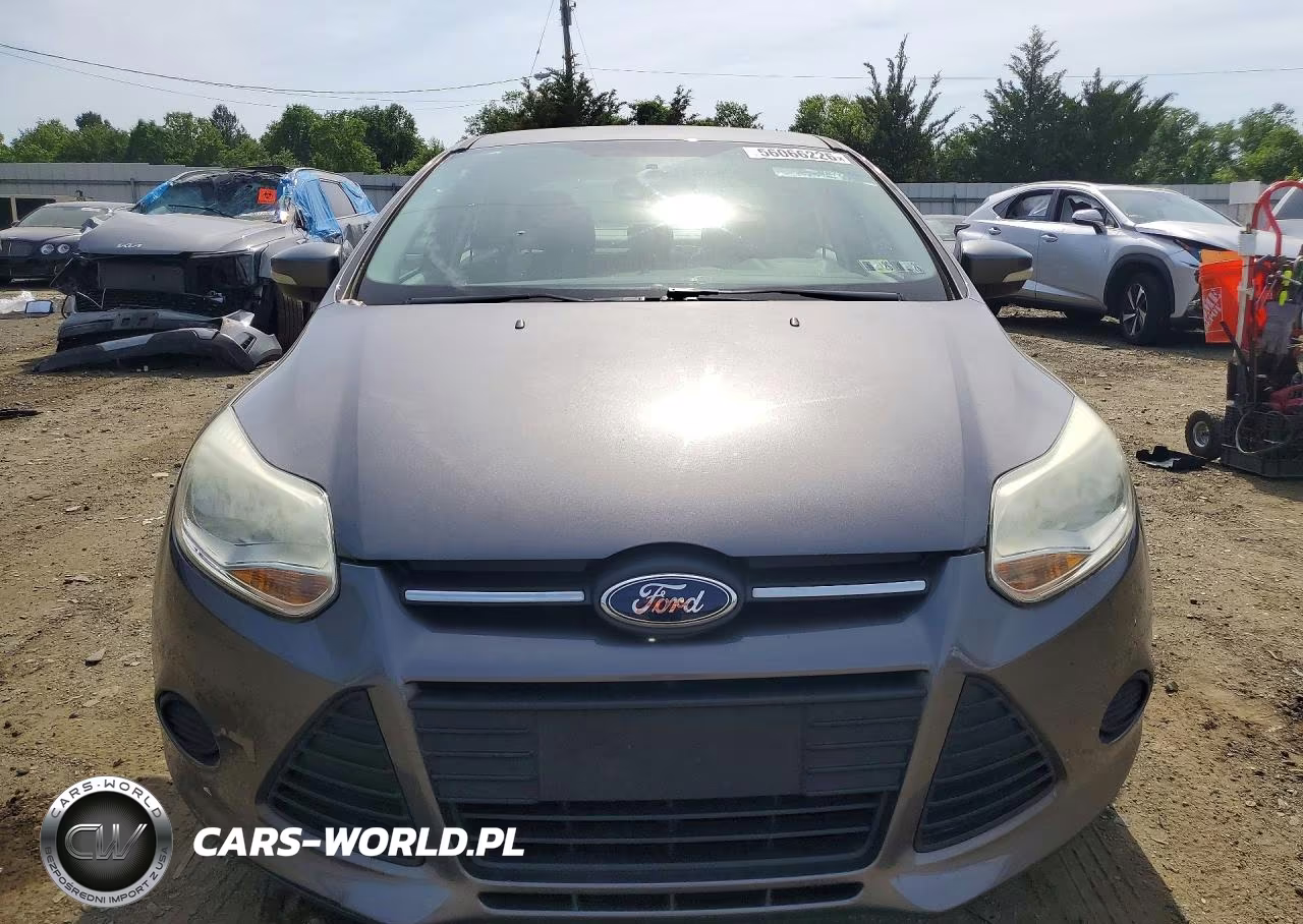 2014 Ford Focus Se VIN:1FADP3F20EL251233 - 5