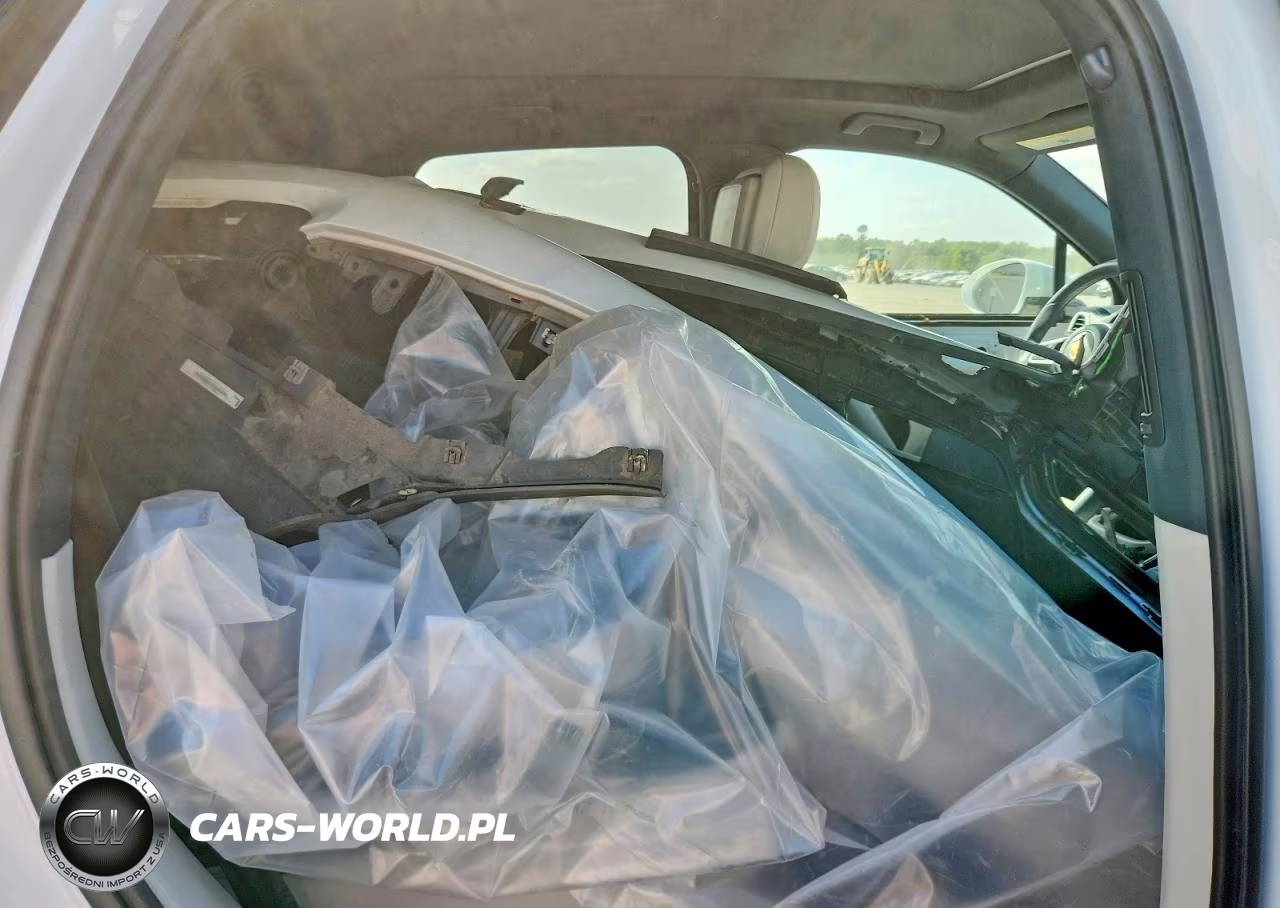2023 Porsche Cayenne Base VIN:WP1AA2AY5PDA09795 - 10