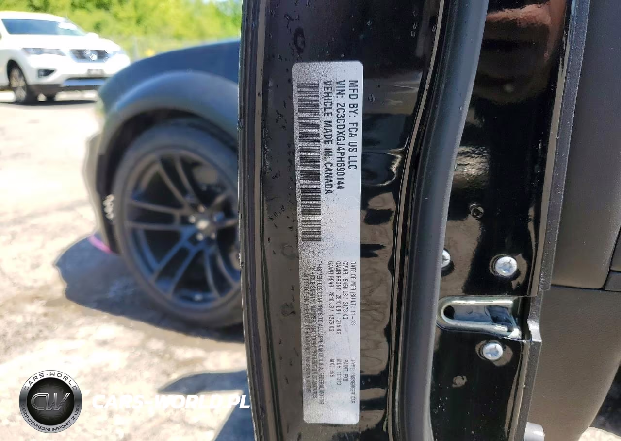 2023 Dodge Charger Scat Pack VIN:2C3CDXGJ4PH690144 - 12