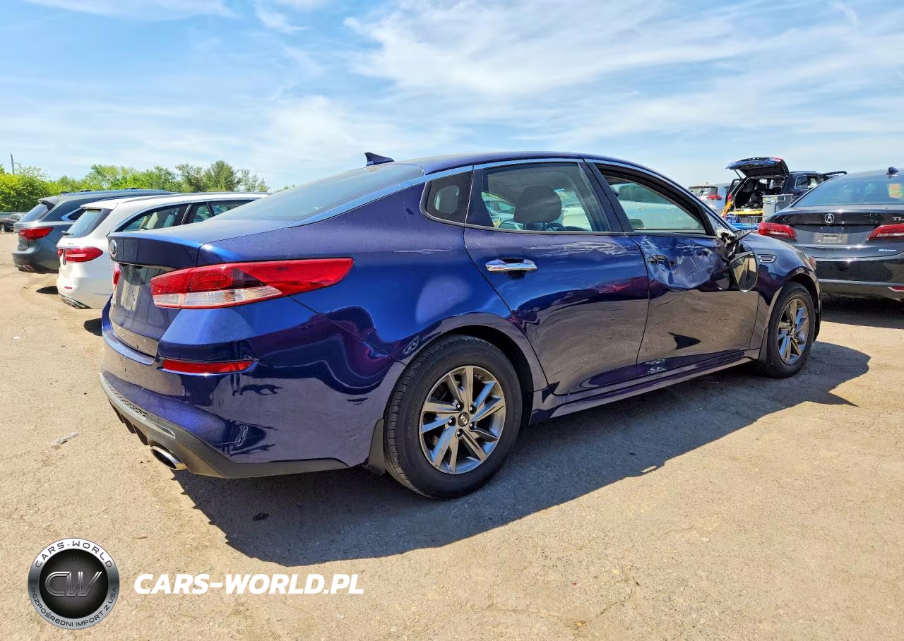 2019 Kia Optima Lx VIN:5XXGT4L36KG350883 - 3