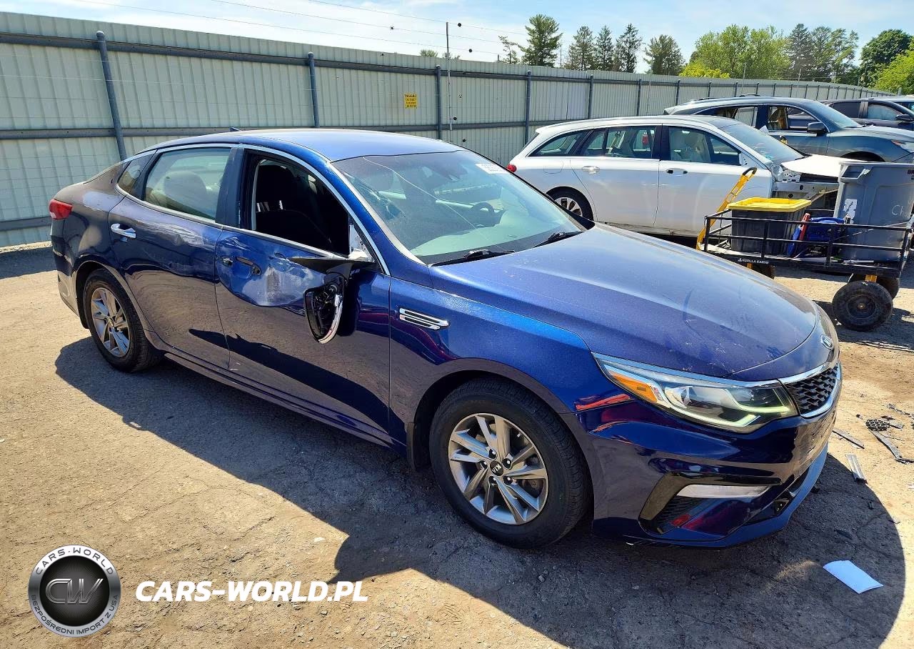 2019 Kia Optima Lx VIN:5XXGT4L36KG350883 - 4