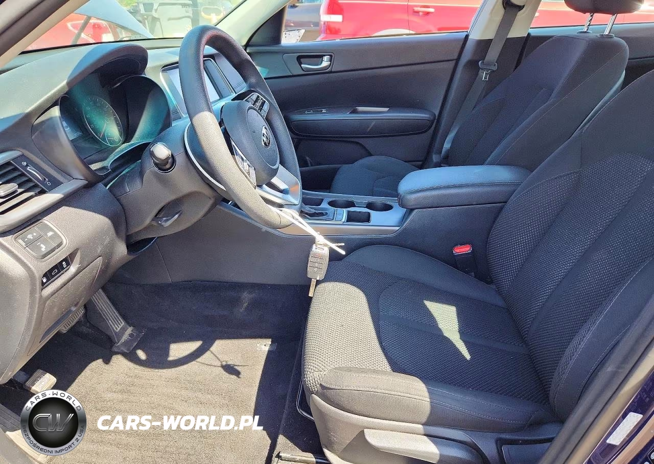 2019 Kia Optima Lx VIN:5XXGT4L36KG350883 - 7