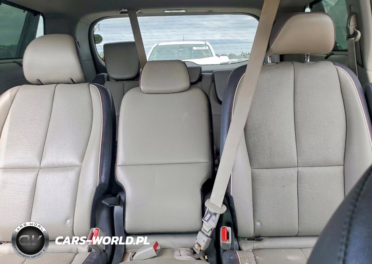2018 Kia Sedona Lx VIN:KNDMB5C11J6398637 - 10