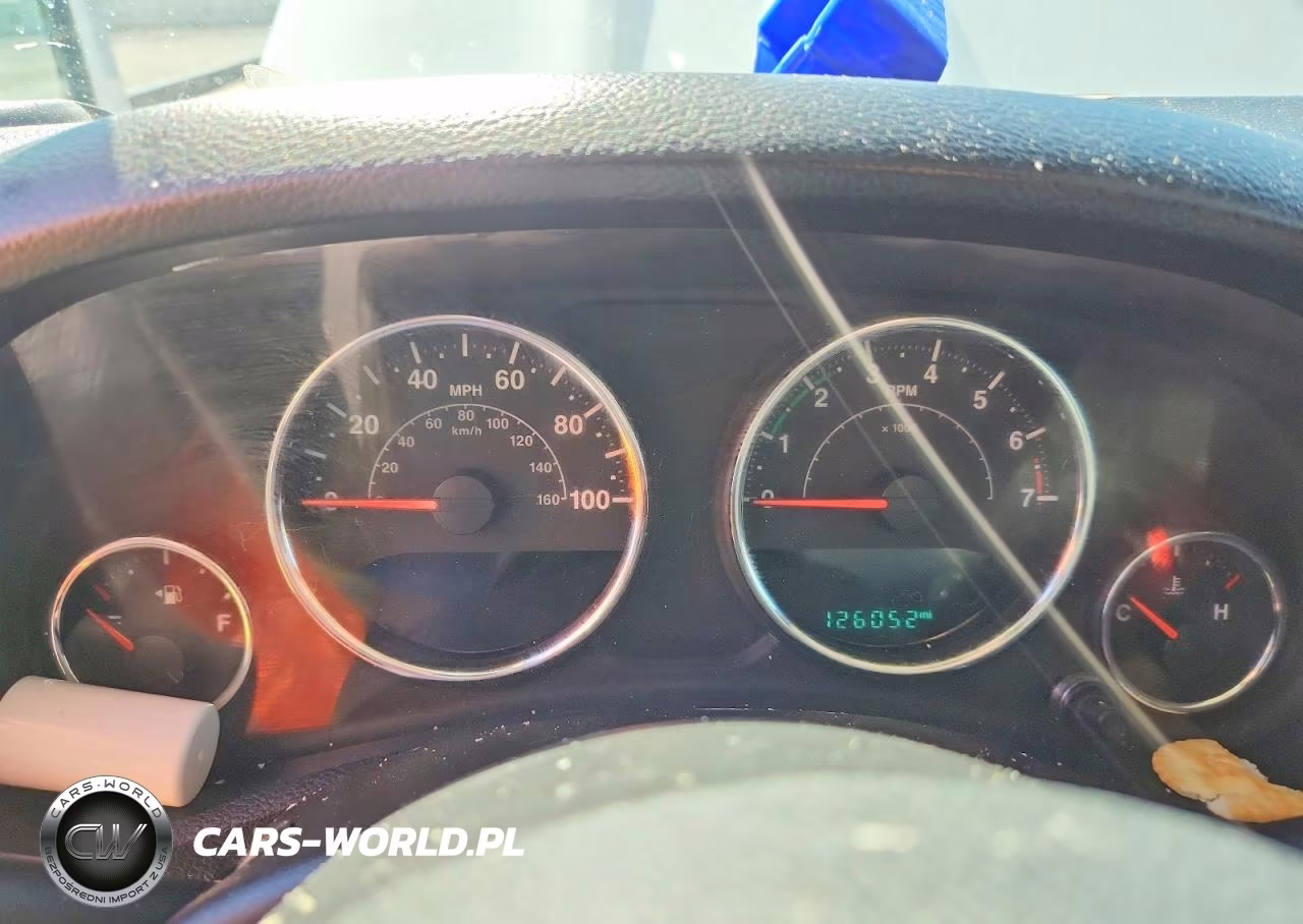 2017 Jeep Wrangler VIN:1C4BJWDG4HL745604 - 9