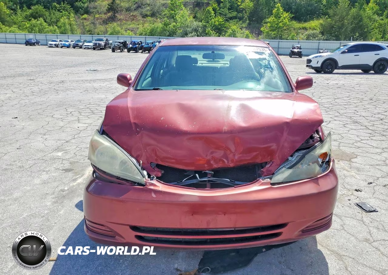 2003 Toyota Camry Le VIN:4T1BE30K13U200746 - 5