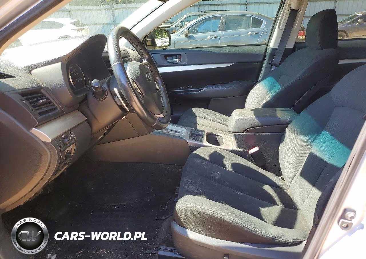 2013 Subaru Outback 2.5I Premium VIN:4S4BRBCC9D3308686 - 7
