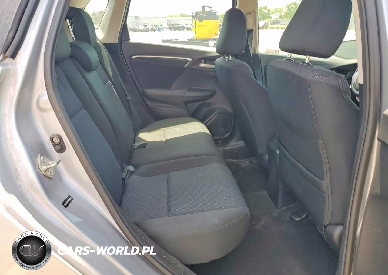 2019 Honda Fit Lx VIN:3HGGK5H41KM740249 - 10