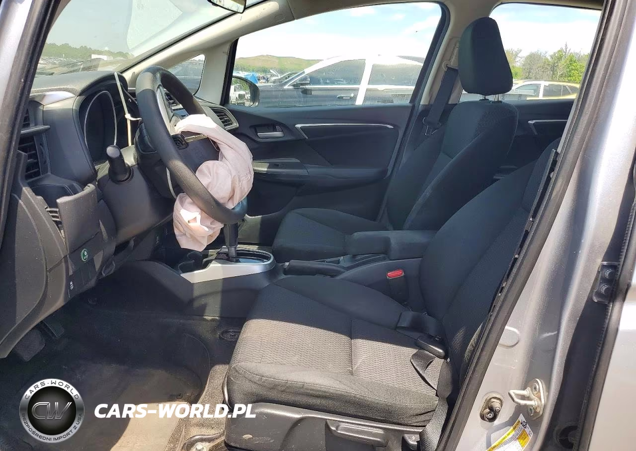 2019 Honda Fit Lx VIN:3HGGK5H41KM740249 - 7