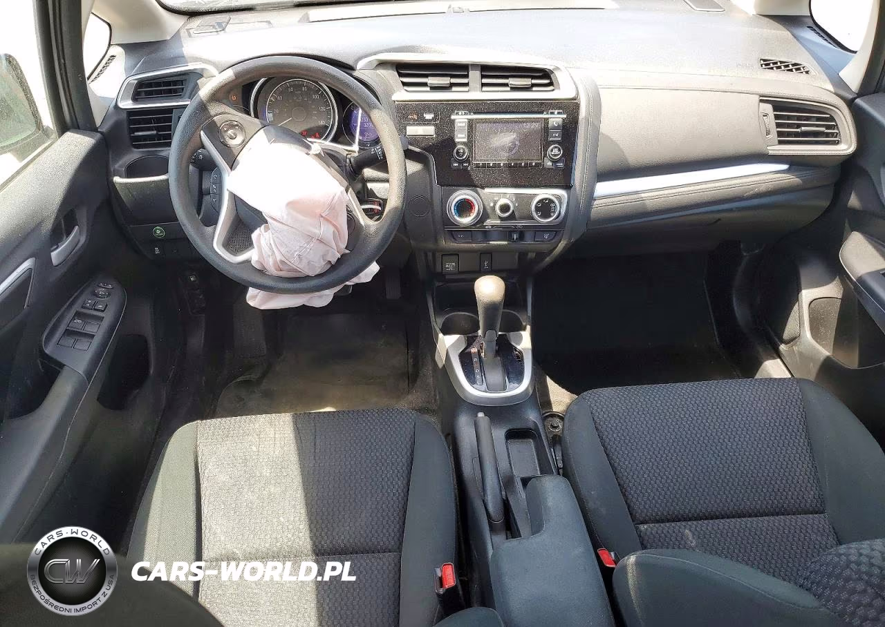 2019 Honda Fit Lx VIN:3HGGK5H41KM740249 - 8