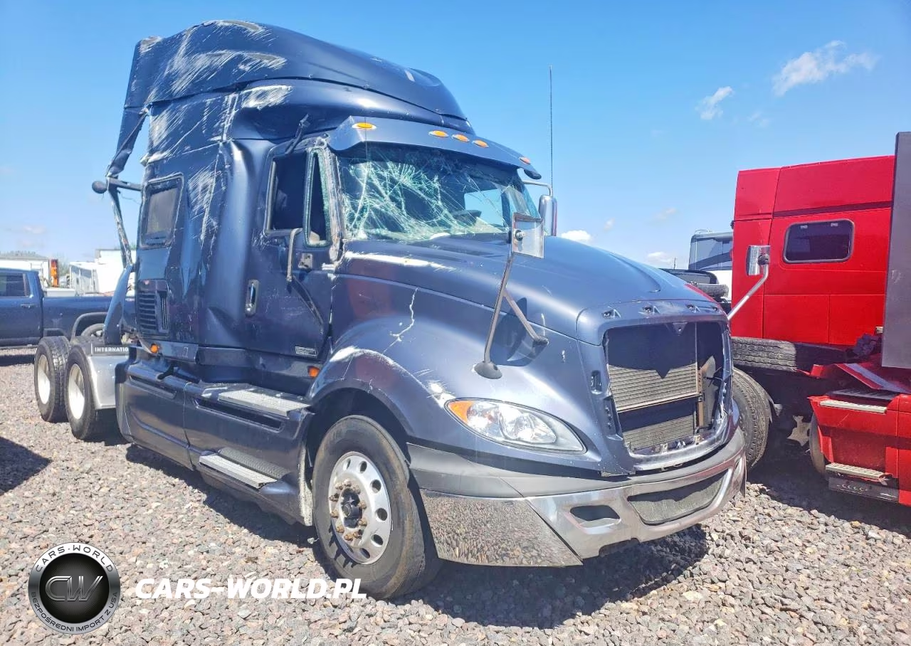 2016 International Prostar - Semi Truck – zdjęcie 1 z 10