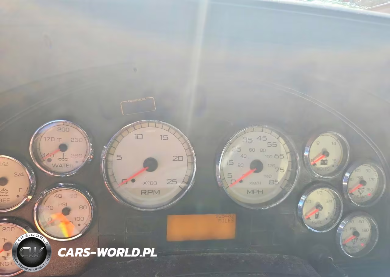 2016 International Prostar - Semi Truck VIN:3HSDJAPRXGN742326 - 8