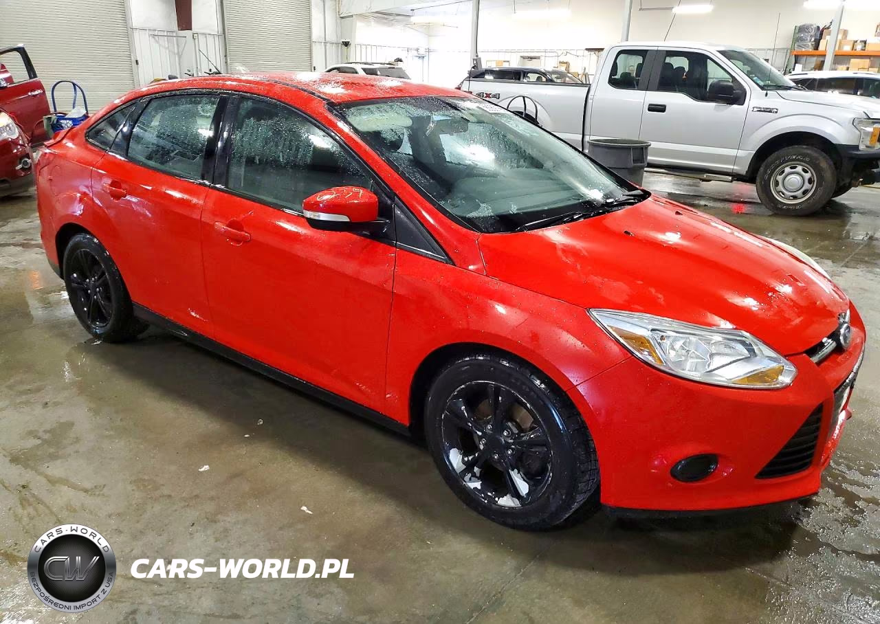 2014 Ford Focus Se VIN:1FADP3F23EL432018 - 4