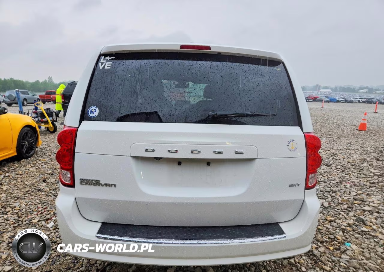 2020 Dodge Grand Caravan Sxt VIN:2C4RDGCG7LR253159 - 6