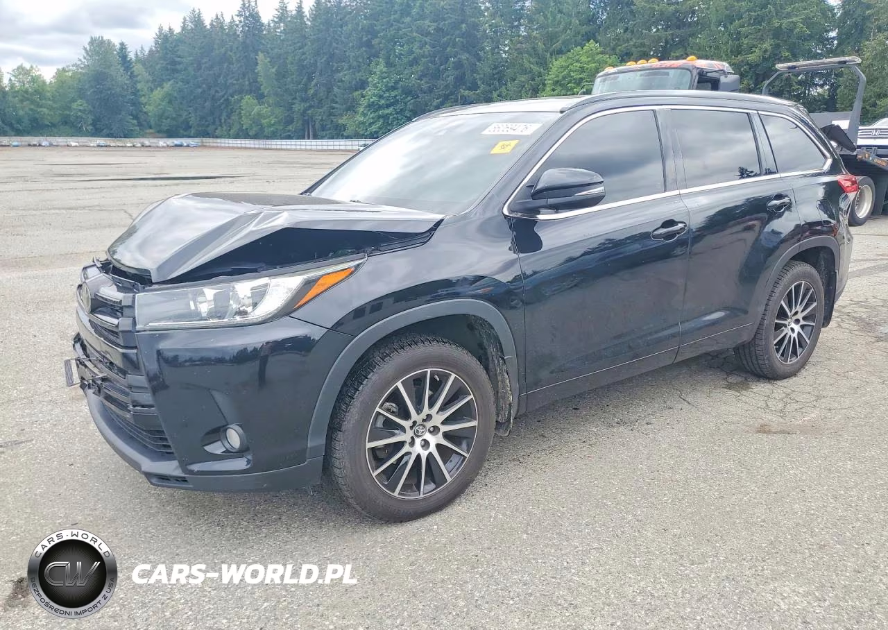 2018 Toyota Highlander Se