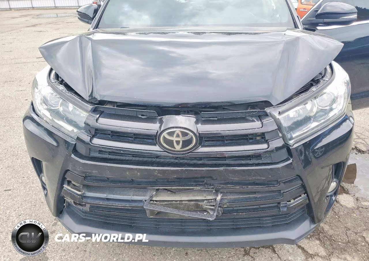 2018 Toyota Highlander Se VIN:5TDJZRFH4JS812038 - 12
