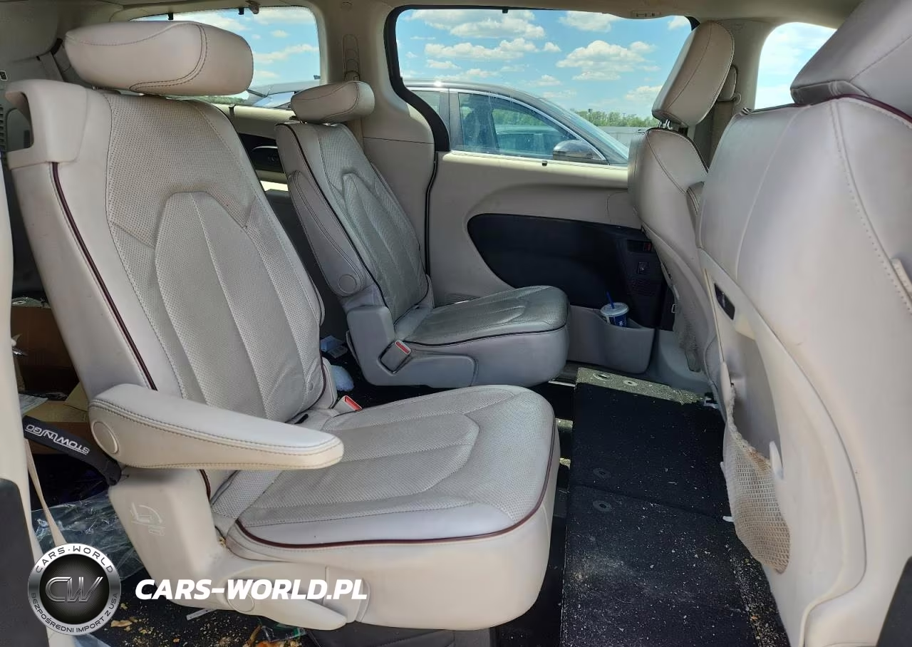 2020 Chrysler Pacifica Limited VIN:2C4RC1GG3LR284158 - 11