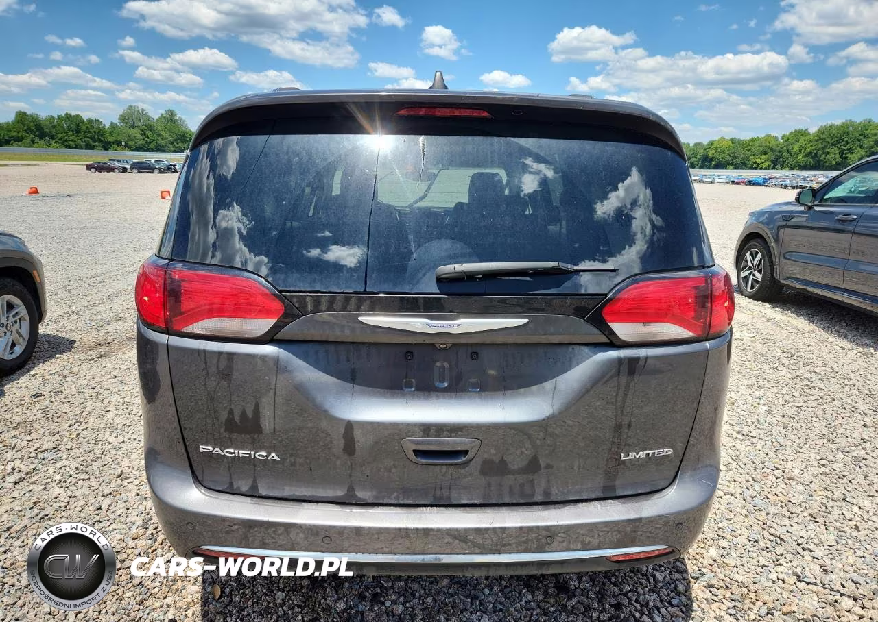 2020 Chrysler Pacifica Limited VIN:2C4RC1GG3LR284158 - 6