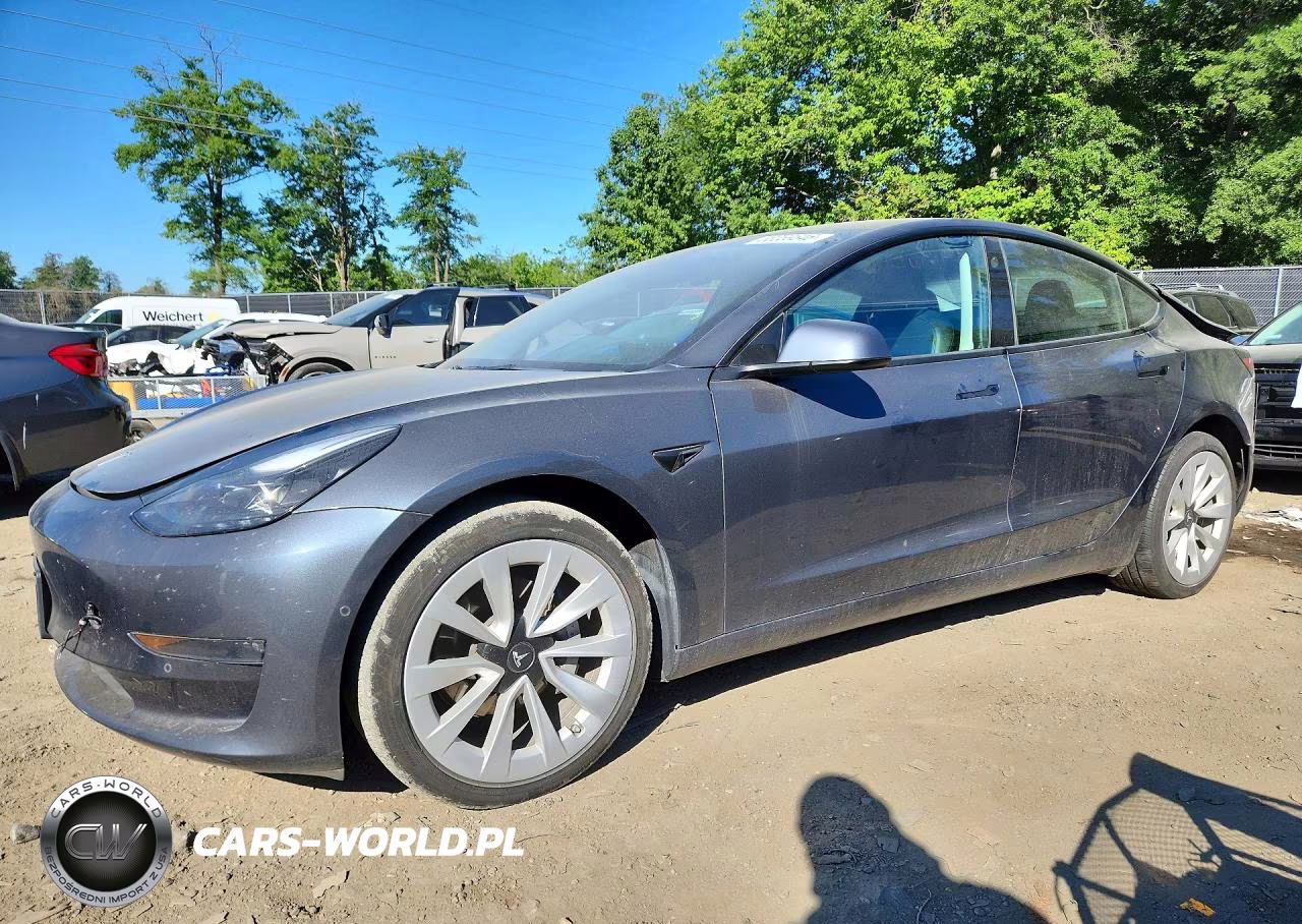 2022 Tesla Model 3 – zdjęcie 1 z 12