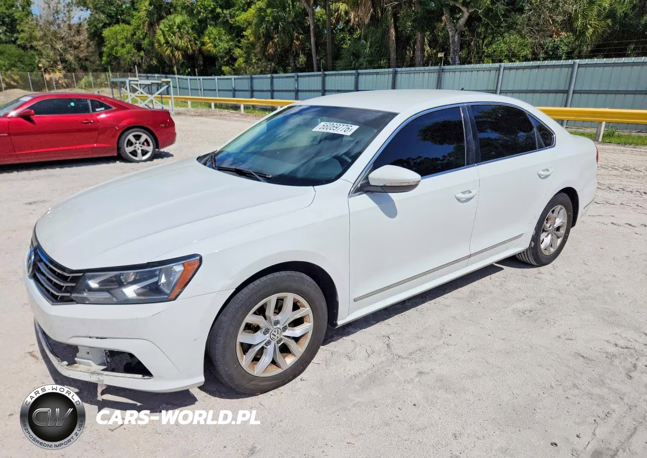 2016 Volkswagen Passat S