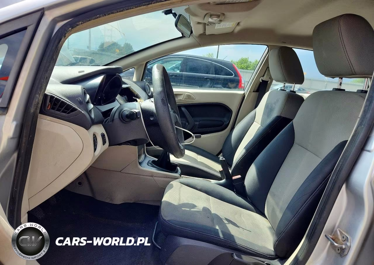 2012 Ford Fiesta S VIN:3FADP4AJXCM111903 - 7
