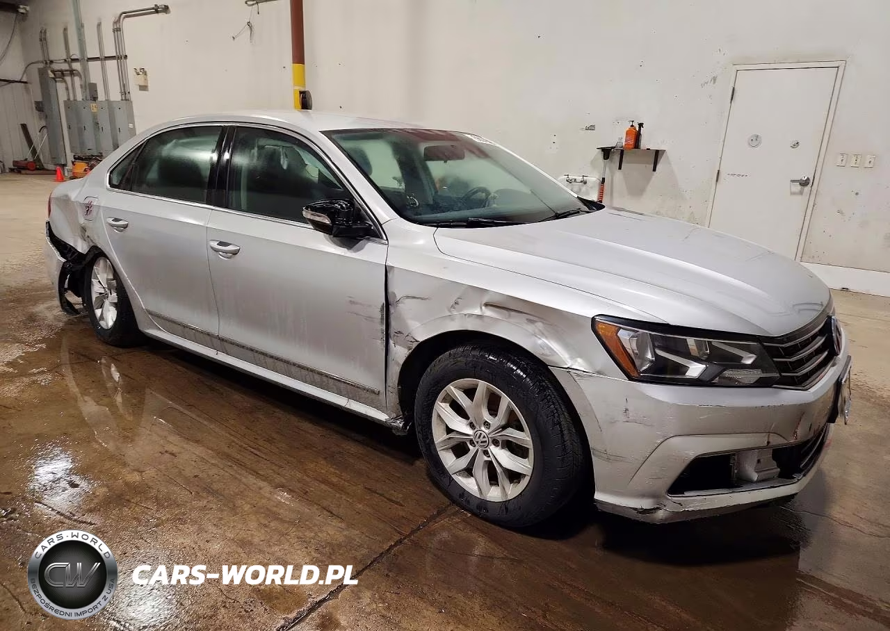 2016 Volkswagen Passat S VIN:1VWAT7A31GC028456 - 4