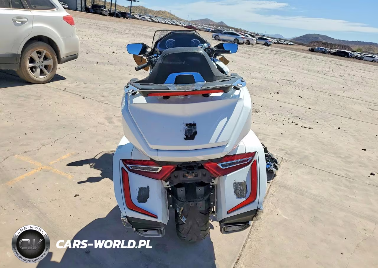 2018 Honda Gl1800 D VIN:JH2SC7956JK004283 - 4