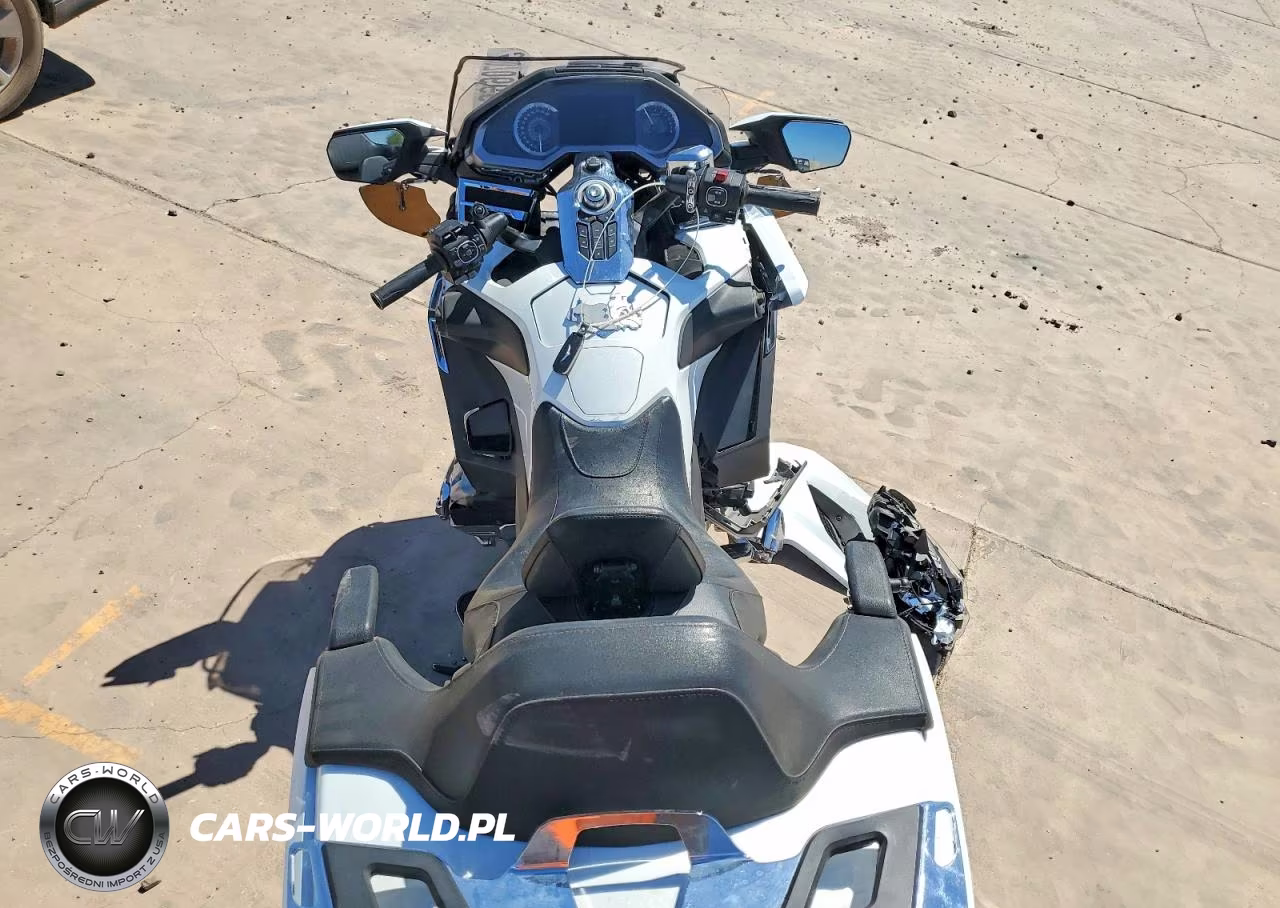 2018 Honda Gl1800 D VIN:JH2SC7956JK004283 - 6