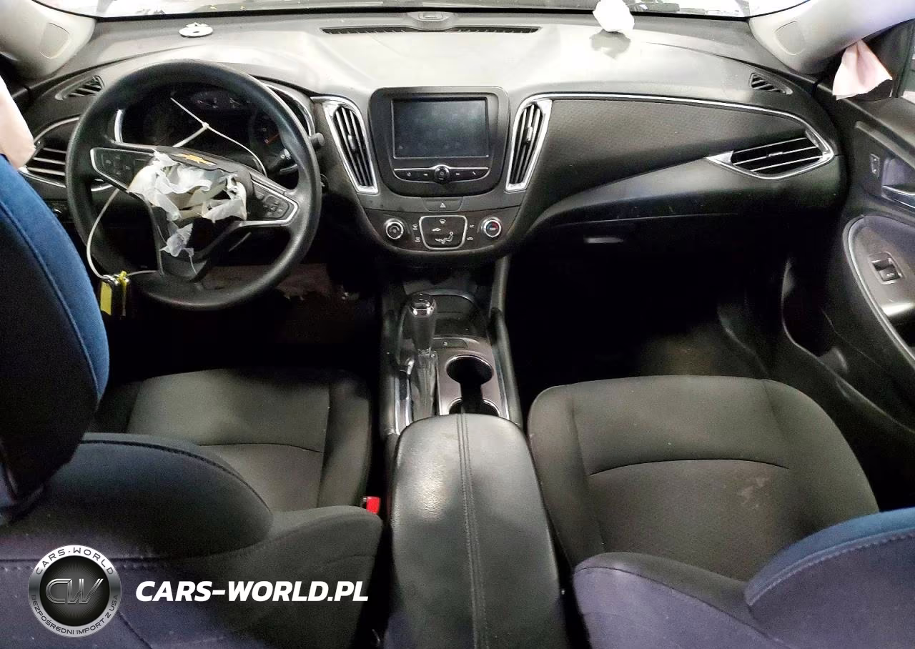 2018 Chevrolet Malibu Lt VIN:1G1ZD5ST6JF135667 - 8