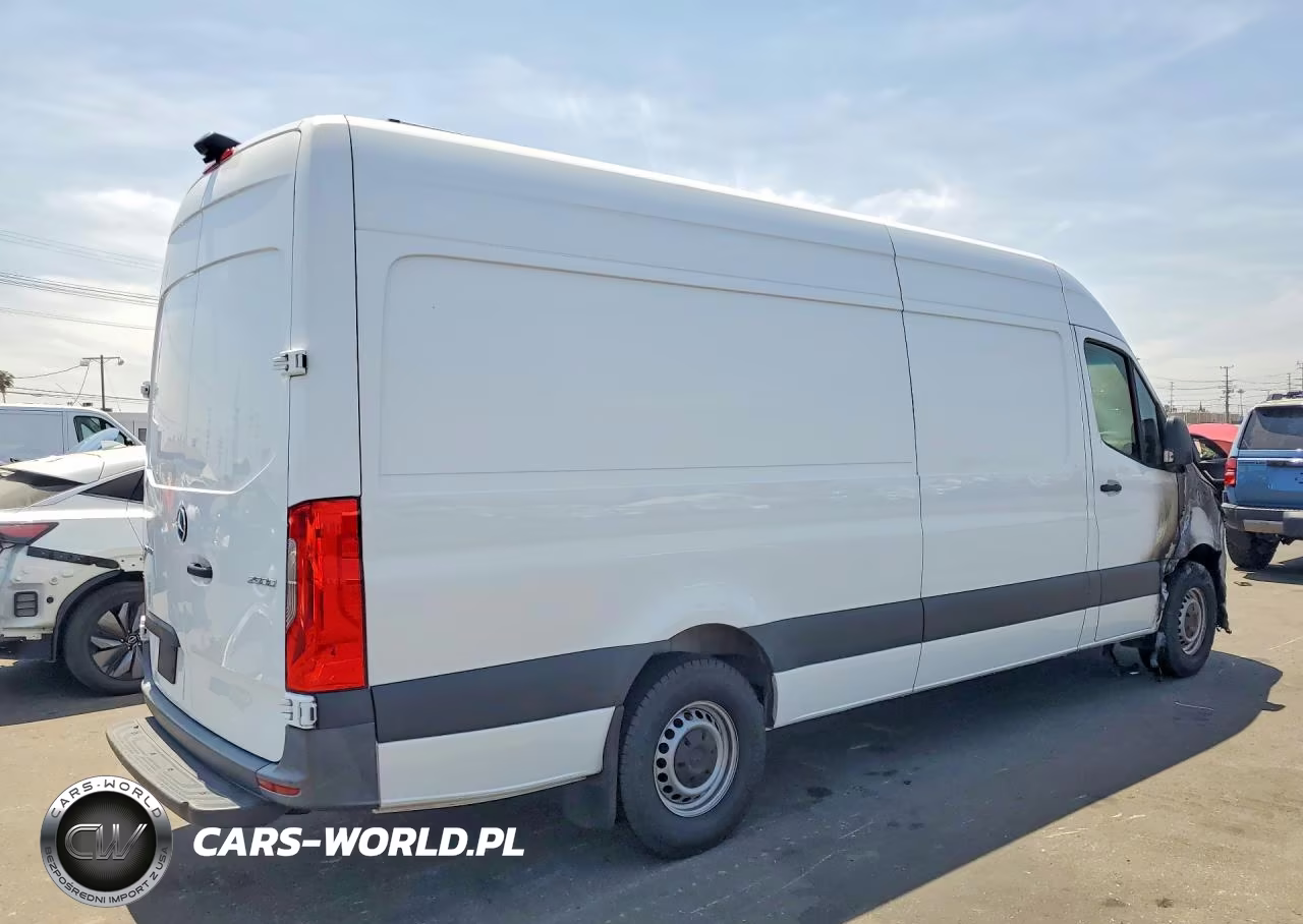 2023 Mercedes Benz Sprinter Delivery Van VIN:W1X40CHY9PT122720 - 3