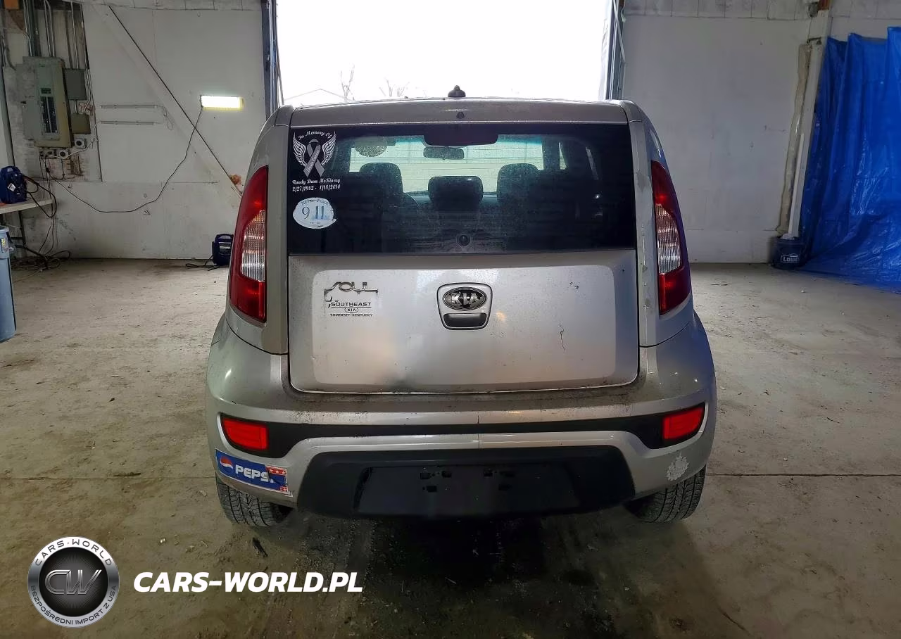 2013 Kia Soul + VIN:KNDJT2A65D7505930 - 6