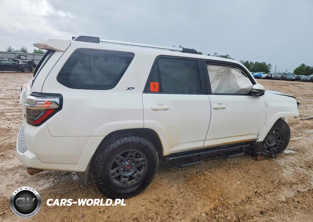 2020 Toyota 4Runner Sr5 Premium VIN:JTEBU5JR9L5825190 - 3