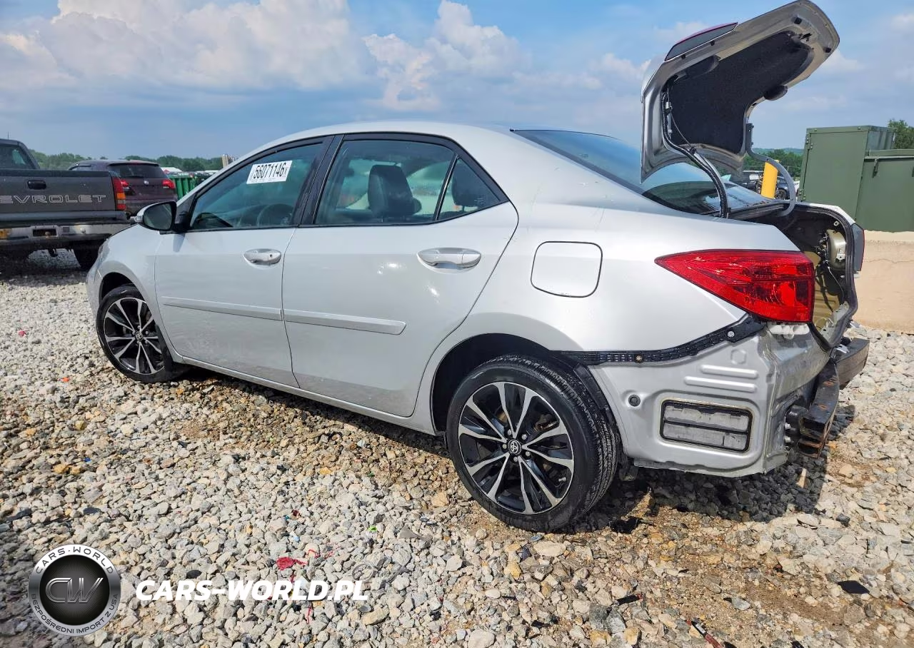 2018 Toyota Corolla Se VIN:2T1BURHE9JC033216 - 2