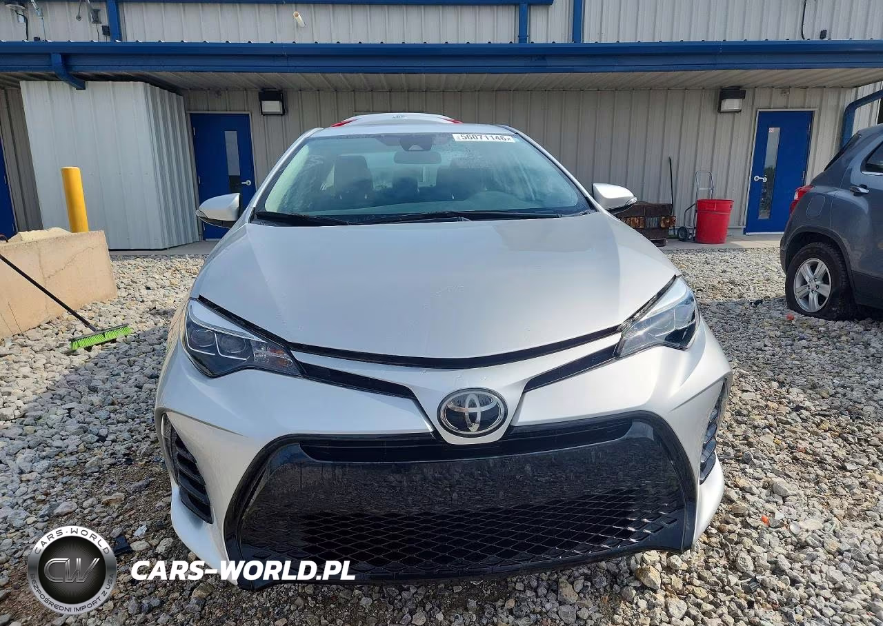 2018 Toyota Corolla Se VIN:2T1BURHE9JC033216 - 5