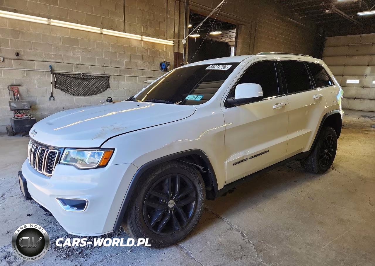 2018 Jeep Grand Cherokee Laredo – zdjęcie 1 z 14