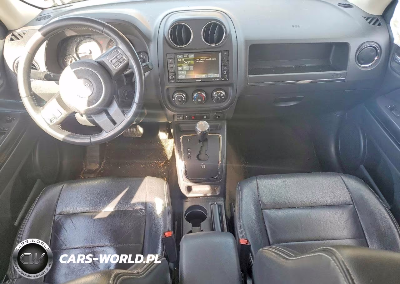 2017 Jeep Patriot Latitude VIN:1C4NJRFB2HD152379 - 8
