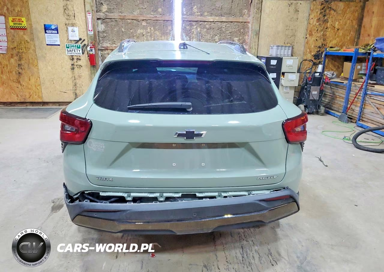 2025 Chevrolet Trax Activ VIN:KL77LKEPXSC208215 - 6