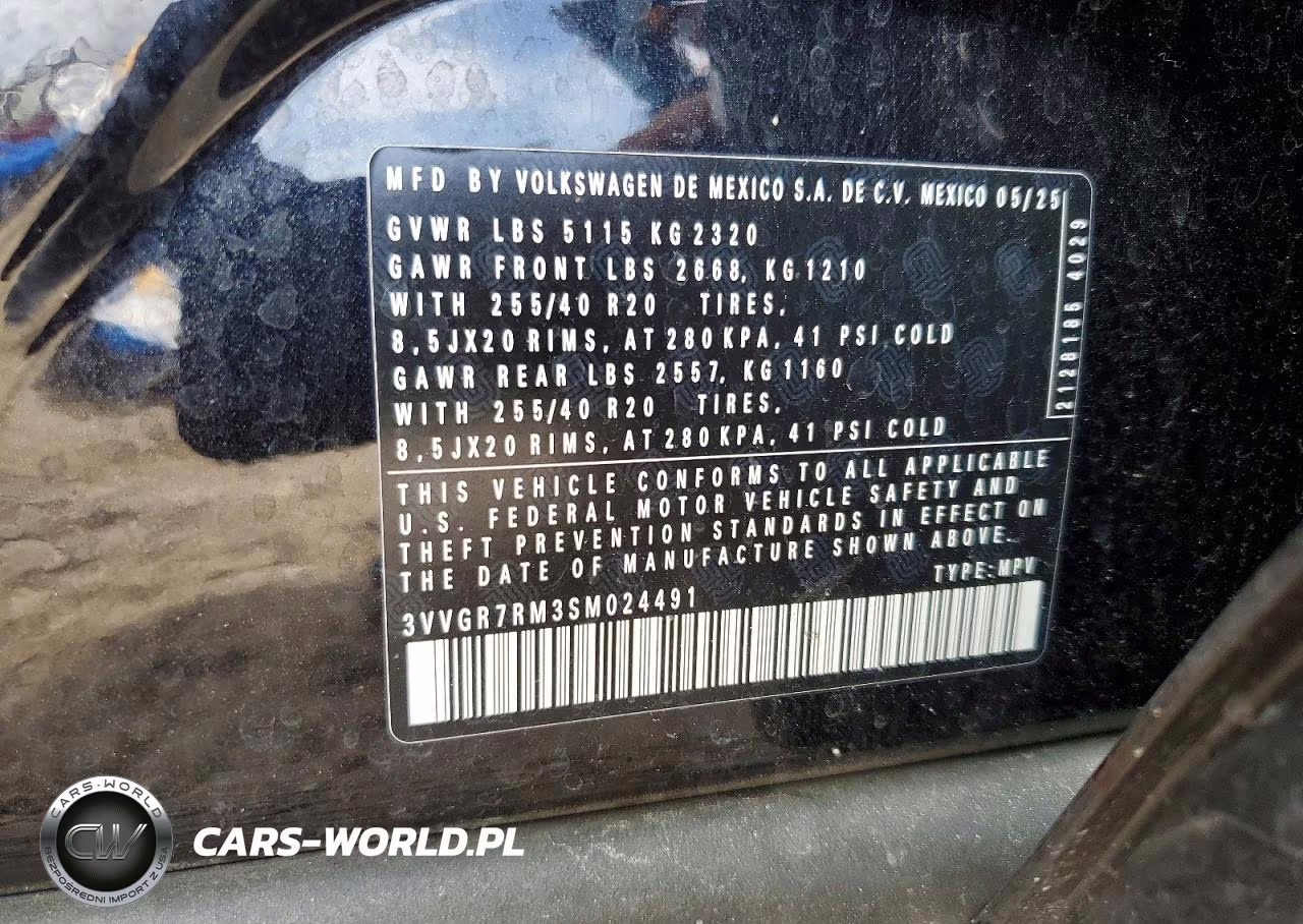 2025 Volkswagen Tiguan Se R-Line Black VIN:3VVGR7RM3SM024491 - 13