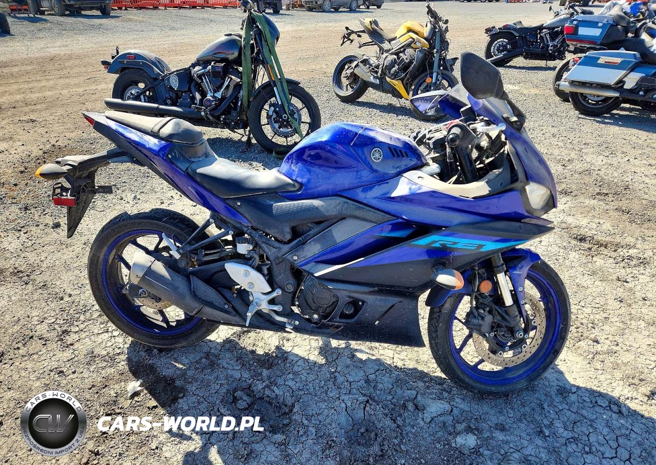 2024 Yamaha Yzfr3 A