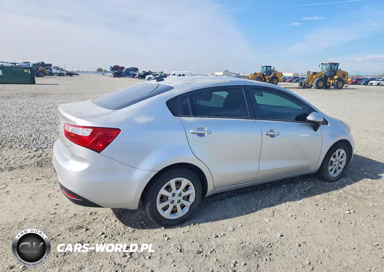 2014 Kia Rio Lx VIN:KNADM4A38E6358356 - 3