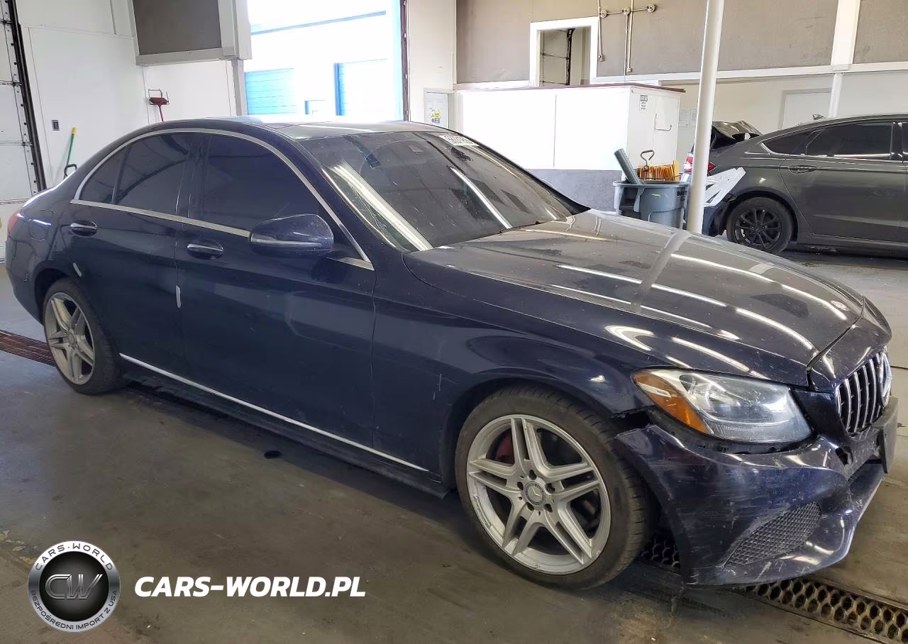 2016 Mercedes-Benz C 300 4Matic VIN:55SWF4KB1GU147338 - 4