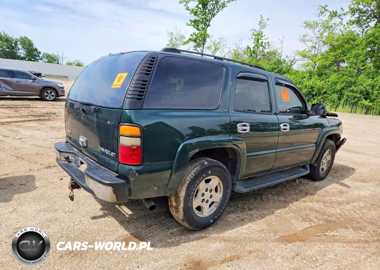 2004 Chevrolet Tahoe K1500 VIN:1GNEK13ZX4J243547 - 3