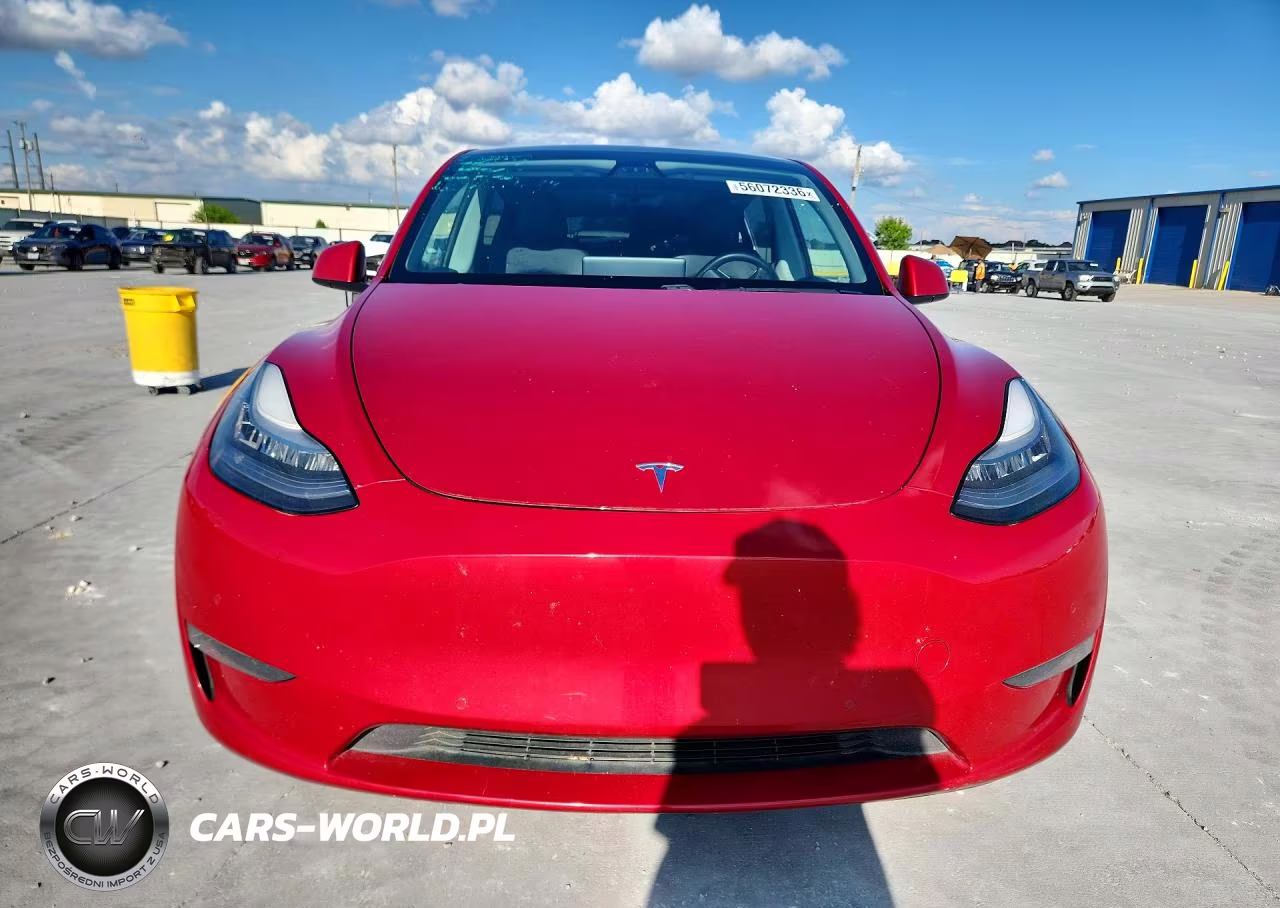 2020 Tesla Model Y VIN:5YJYGDEE4LF031719 - 5