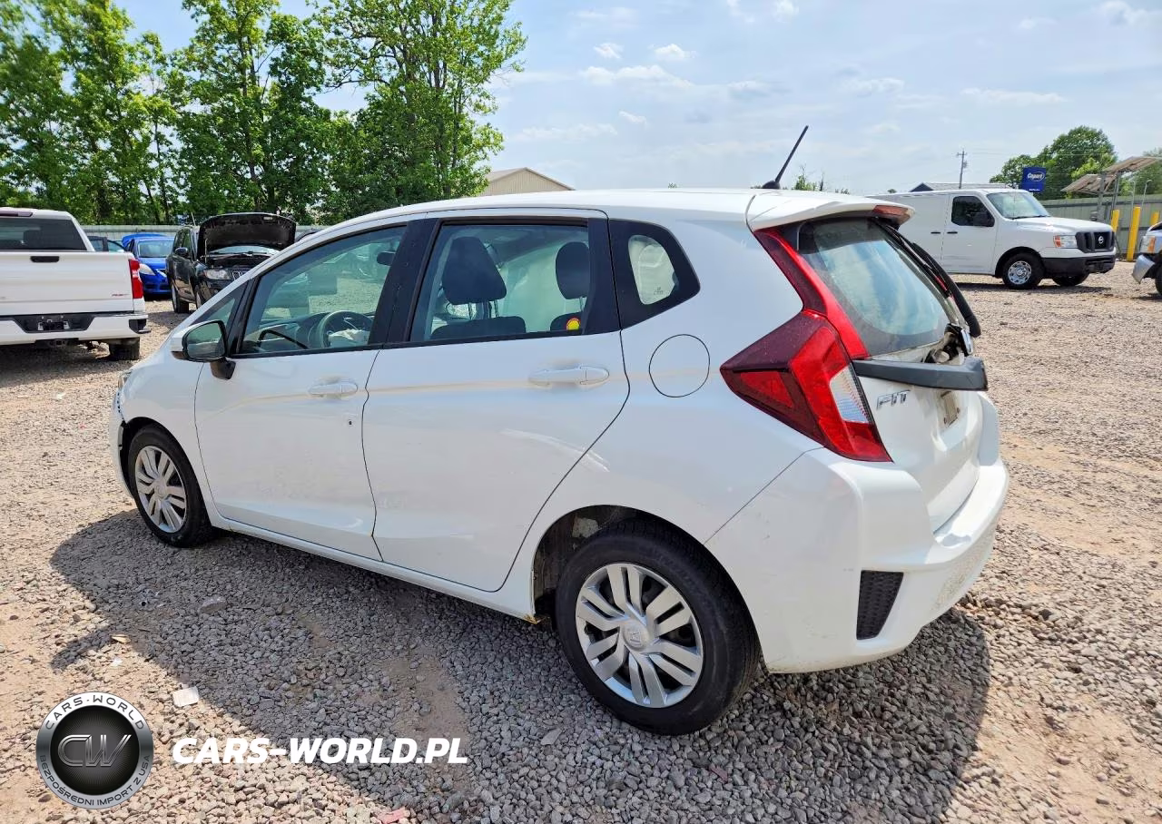 2015 Honda Fit Lx VIN:3HGGK5H52FM743997 - 2