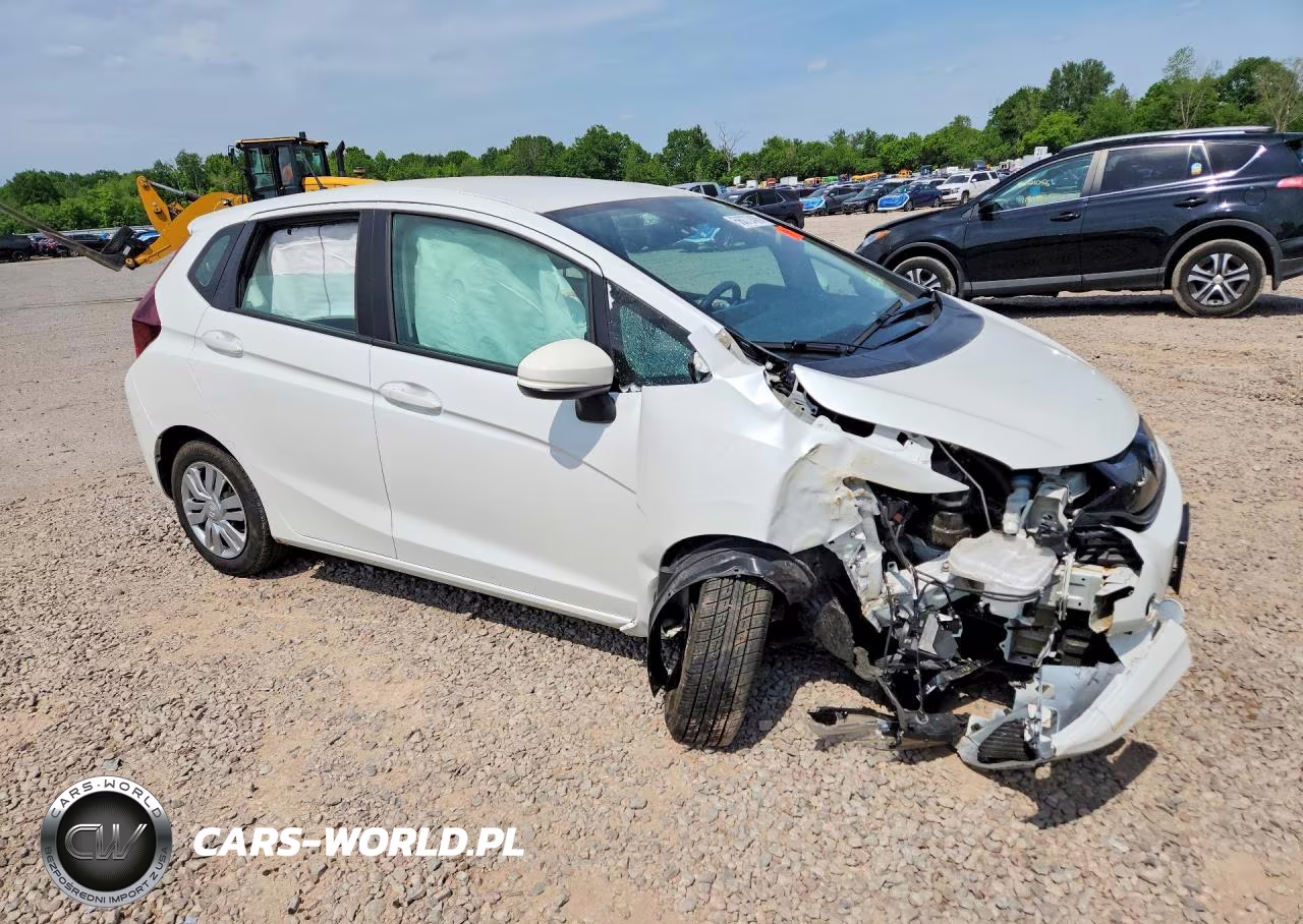 2015 Honda Fit Lx VIN:3HGGK5H52FM743997 - 4
