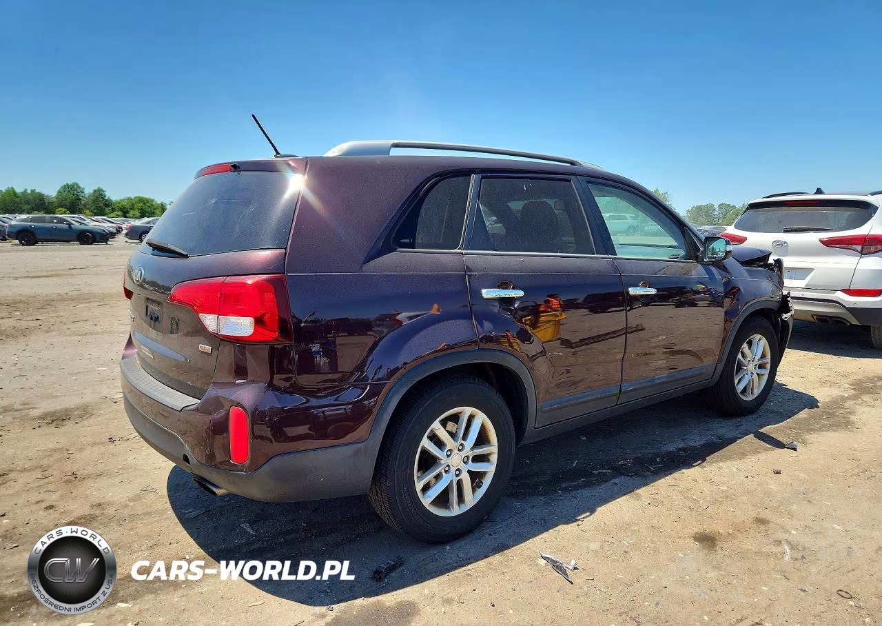 2014 Kia Sorento Lx VIN:5XYKT3A65EG495897 - 3