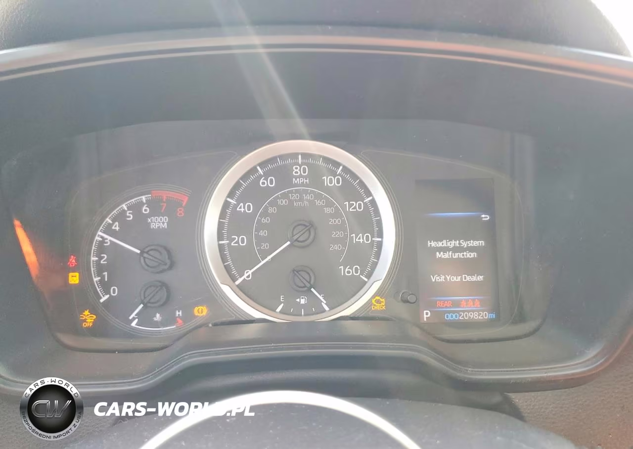 2021 Toyota Corolla Le VIN:JTDEPMAE4MJ147425 - 9