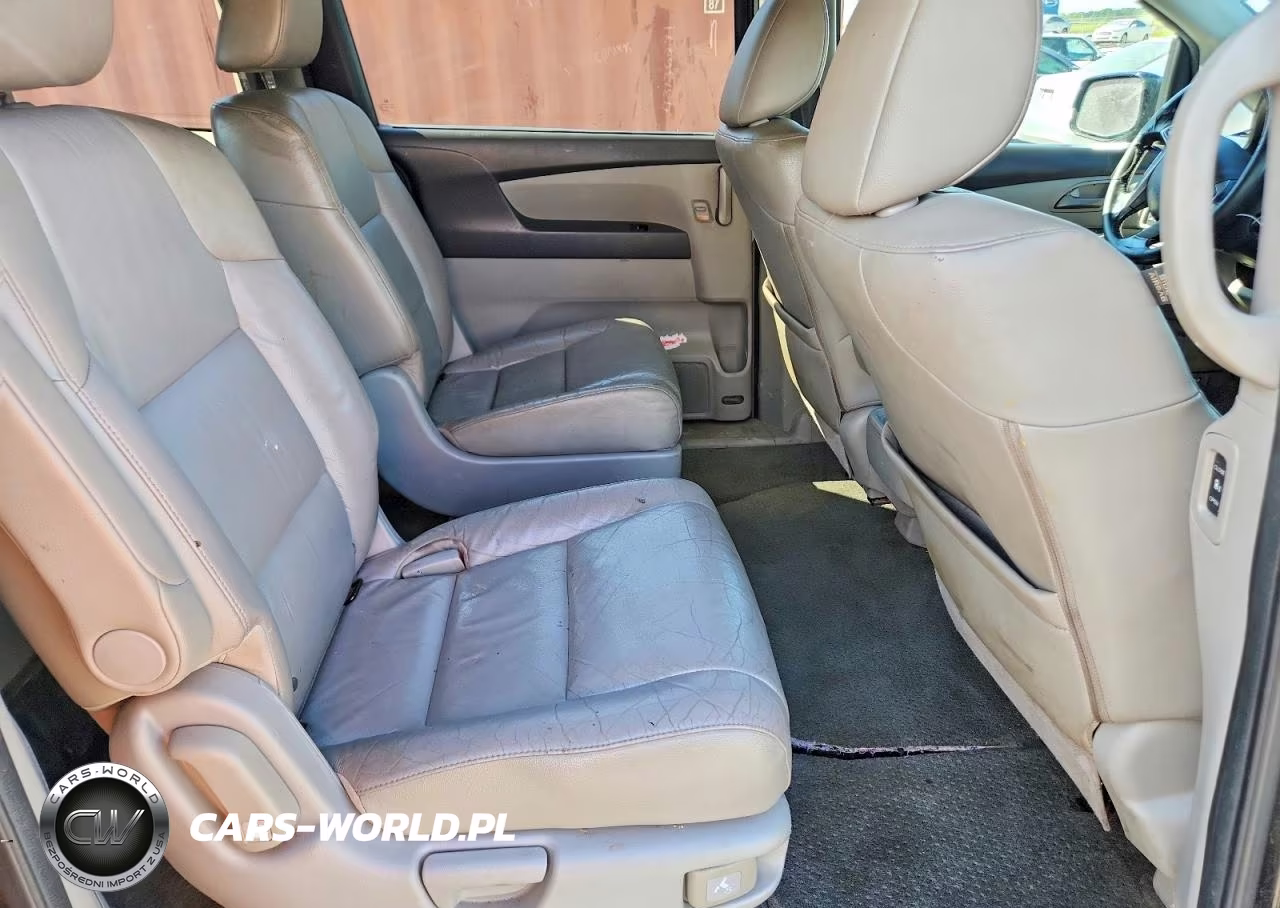 2012 Honda Odyssey Touring VIN:5FNRL5H94CB008672 - 11